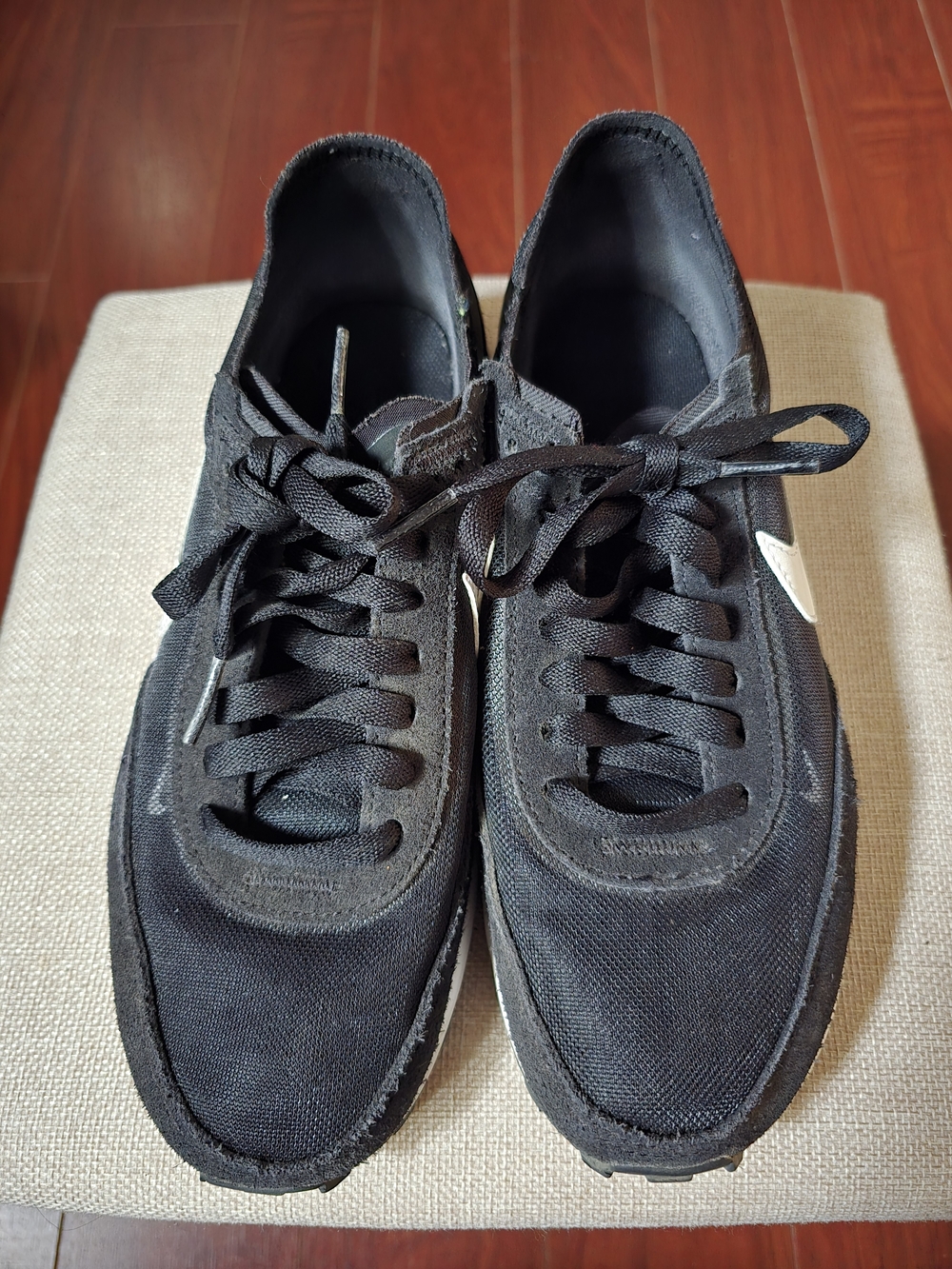Size 7 Women's Nike Waffle one women black and white, pre-owned no box